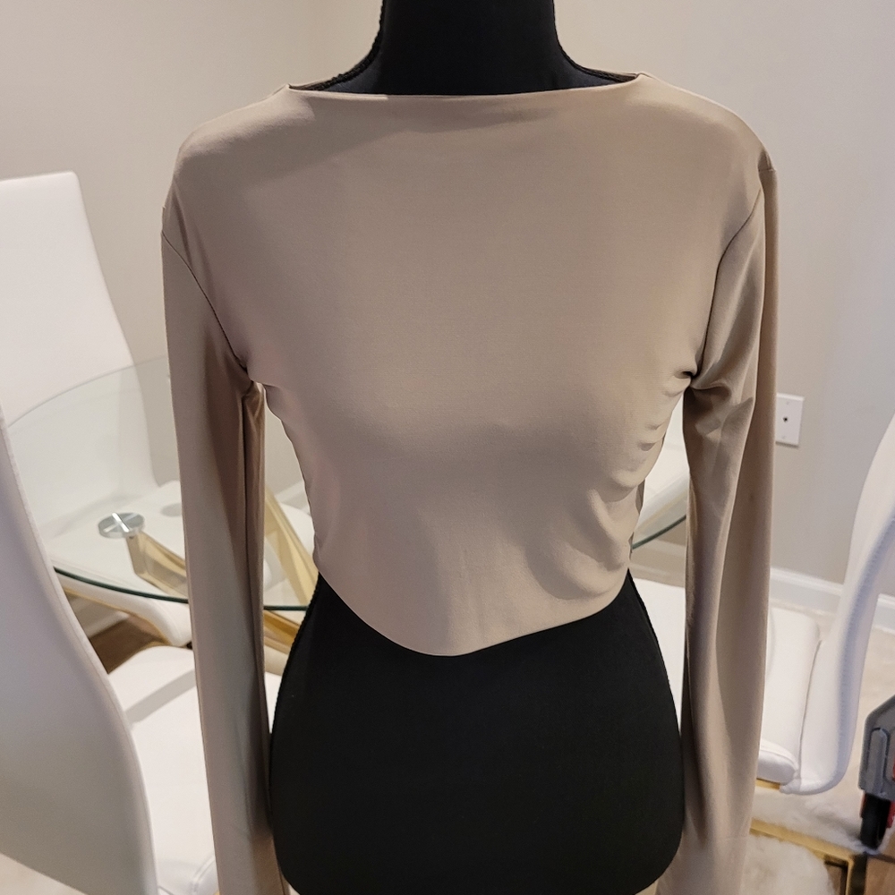 COPY - Long Sleeve Crop rop